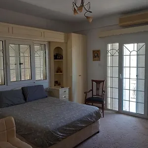 Vasilis House Kwatera prywatna Dromolaxia